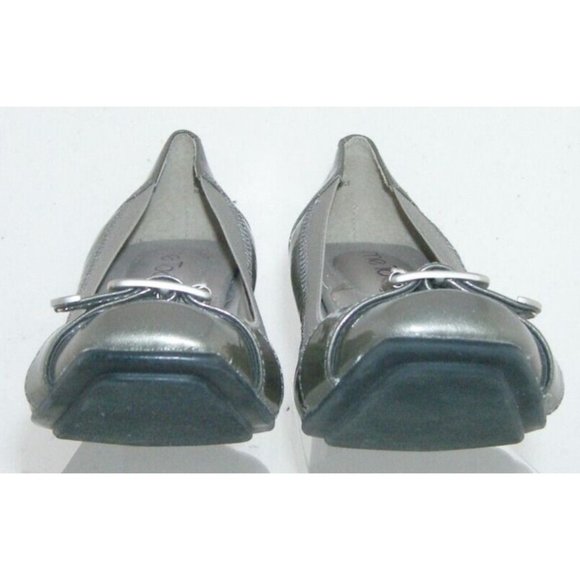 Me Too Penn 2 olive green patent leather square toe buckle block heels 7M - Picture 3 of 11